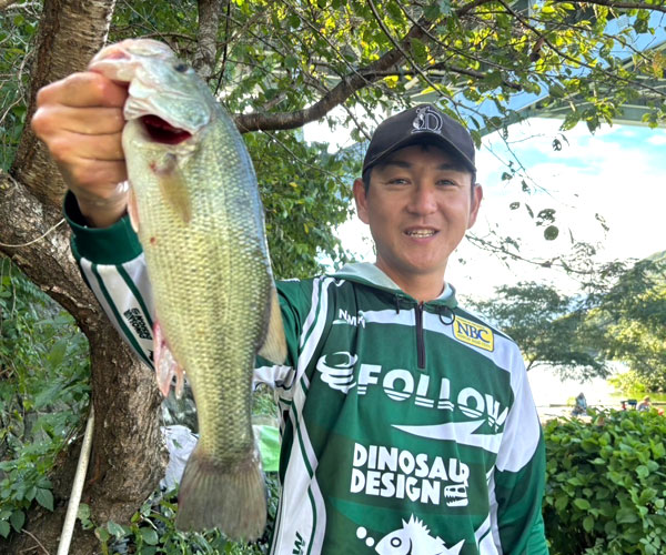 牧直也